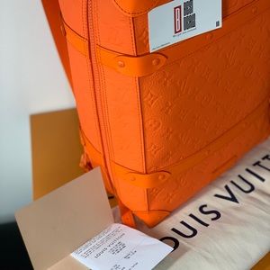 louis vuitton by virgil abloh orange pouch m81245